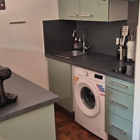 Village, Maison Climatisee, 6 Pers, Piscine, Wifi, Garage, Terrasse Ferienhaus