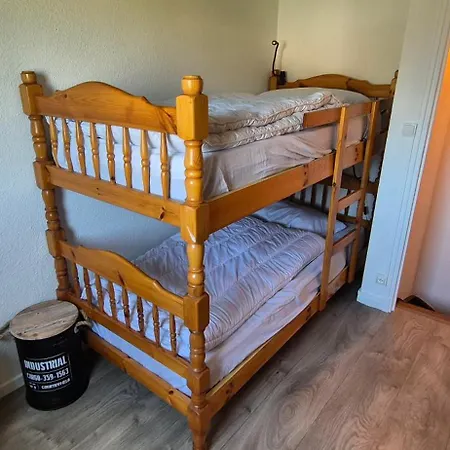 Ferienhaus Village, Maison Climatisee, 6 Pers, Piscine, Wifi, Garage, Terrasse Agde