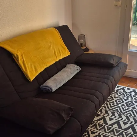 別荘 Village, Maison Climatisee, 6 Pers, Piscine, Wifi, Garage, Terrasse