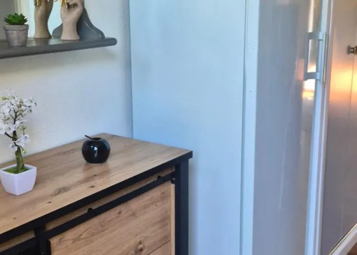 Village, Maison Climatisee, 6 Pers, Piscine, Wifi, Garage, Terrasse