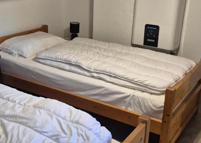 Village, Maison Climatisee, 6 Pers, Piscine, Wifi, Garage, Terrasse