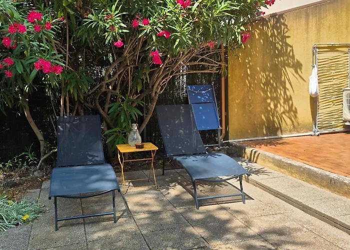 別荘 Village, Maison Climatisee, 6 Pers, Piscine, Wifi, Garage, Terrasse *