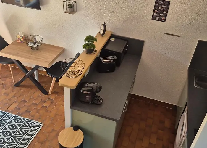 Village, Maison Climatisee, 6 Pers, Piscine, Wifi, Garage, Terrasse *