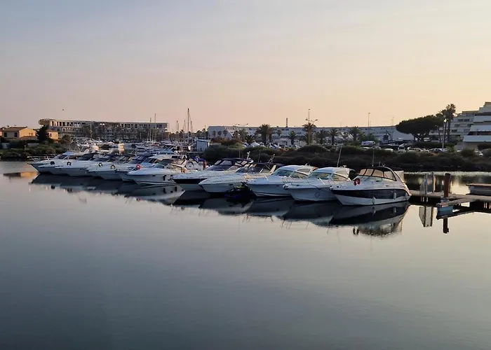 Village, Maison Climatisee, 6 Pers, Piscine, Wifi, Garage, Terrasse *