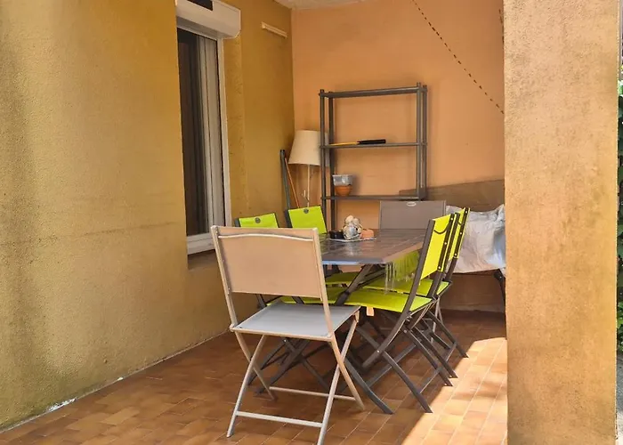 Village, Maison Climatisee, 6 Pers, Piscine, Wifi, Garage, Terrasse 펜션